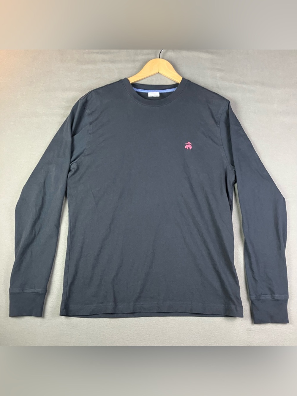 Brooks Brothers Men's Size L Plain Black Long Sleeve T Shirt Embroidered Logo. I